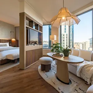 5* Hotel 1